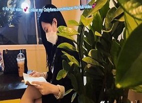 sex bị lộ Cuộc họp bí mật cùng những nữ nhân viên
